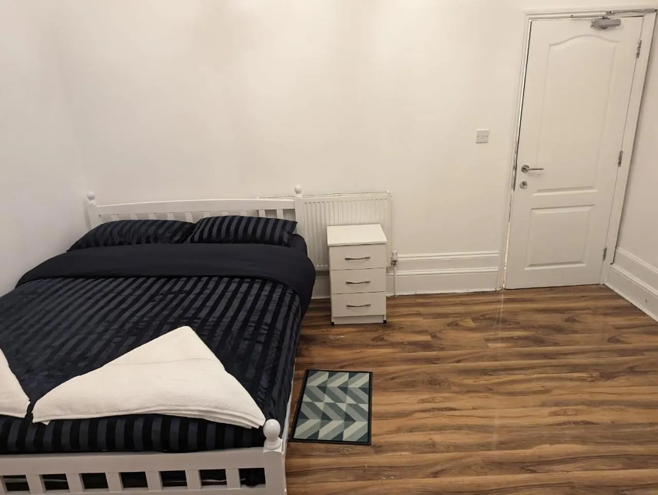Rayan'S Lodge Stratford Londres Habitación en casa particular